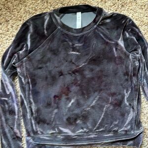 Lulu velvet top
